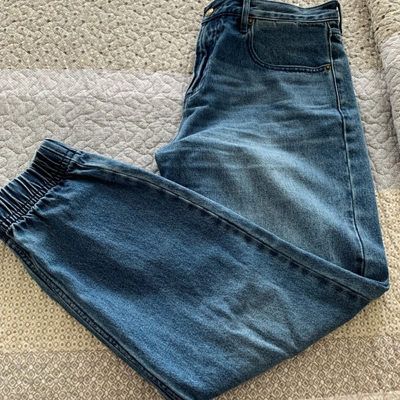 Michael Kors High Rise Baggy Jeans - Picture 3 of 6